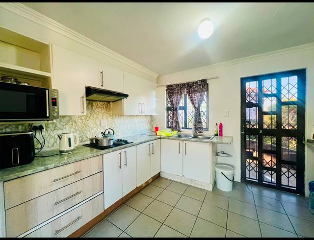 2 BEDROOM HOUSE FOR SALE IN INANDA